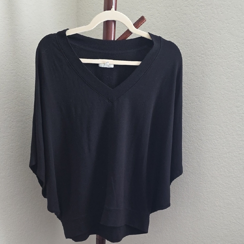 Loft Lou & Grey Black V-Neck Top